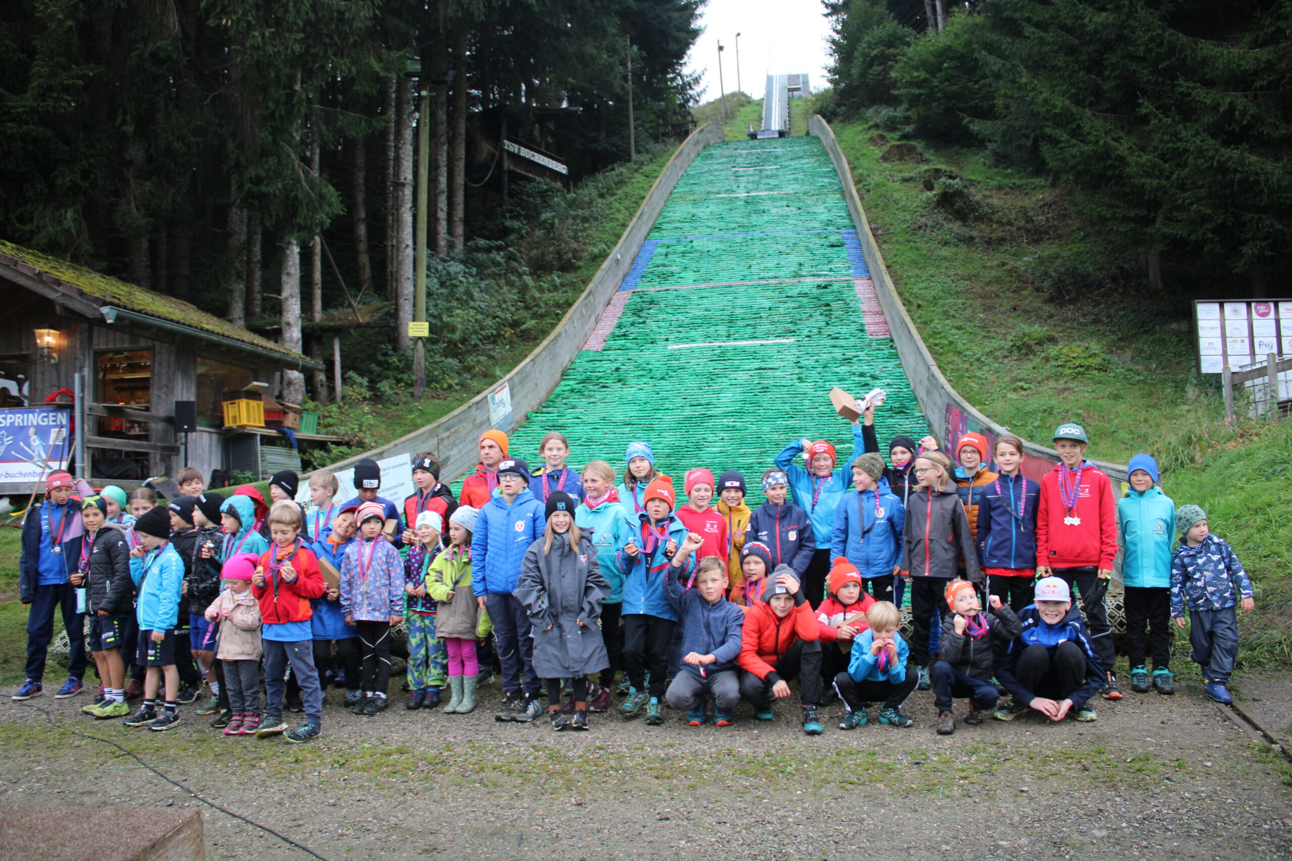 Erfolgreiche zweite Station der Möbel Löffler Minitournee in Buchenberg